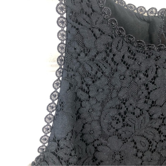 Cabi Black Lace Display Tank top blouse size: M - Picture 6 of 13